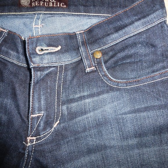 ROCK & REPUBLIC off white rhinestones "Kasandra" boot cut dark wash jeans - Picture 5 of 14